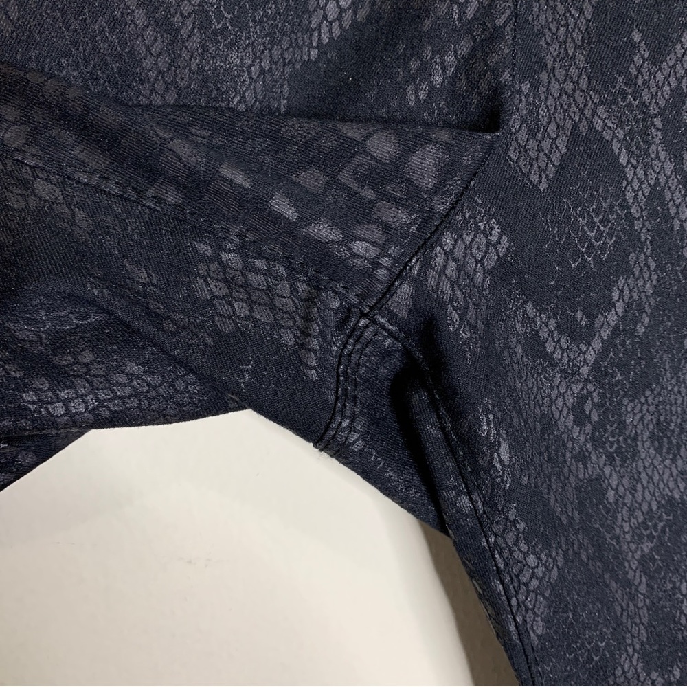 Bevy Flog Shely Black Python Drawstring Pants (Sz… - image 8